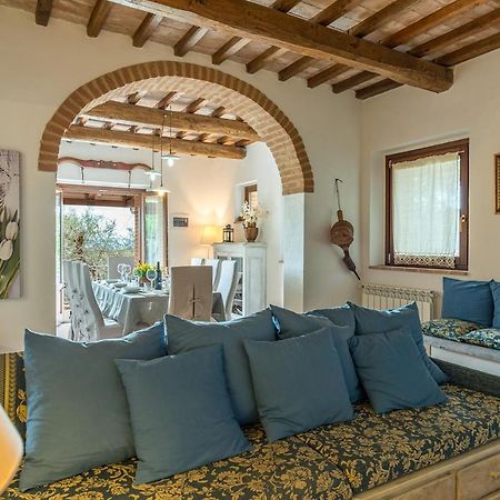 Casale Montegiovi 6, Emma Villas Екстер'єр фото