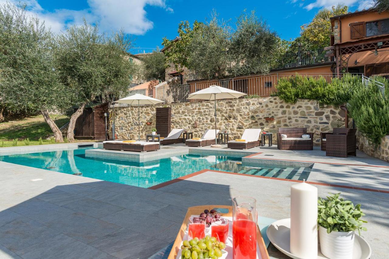 Casale Montegiovi 6, Emma Villas Екстер'єр фото
