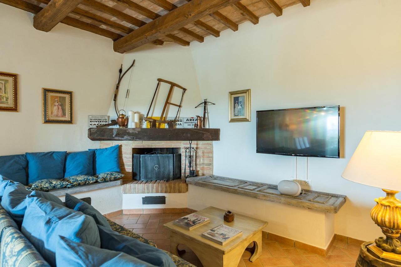Casale Montegiovi 6, Emma Villas Екстер'єр фото